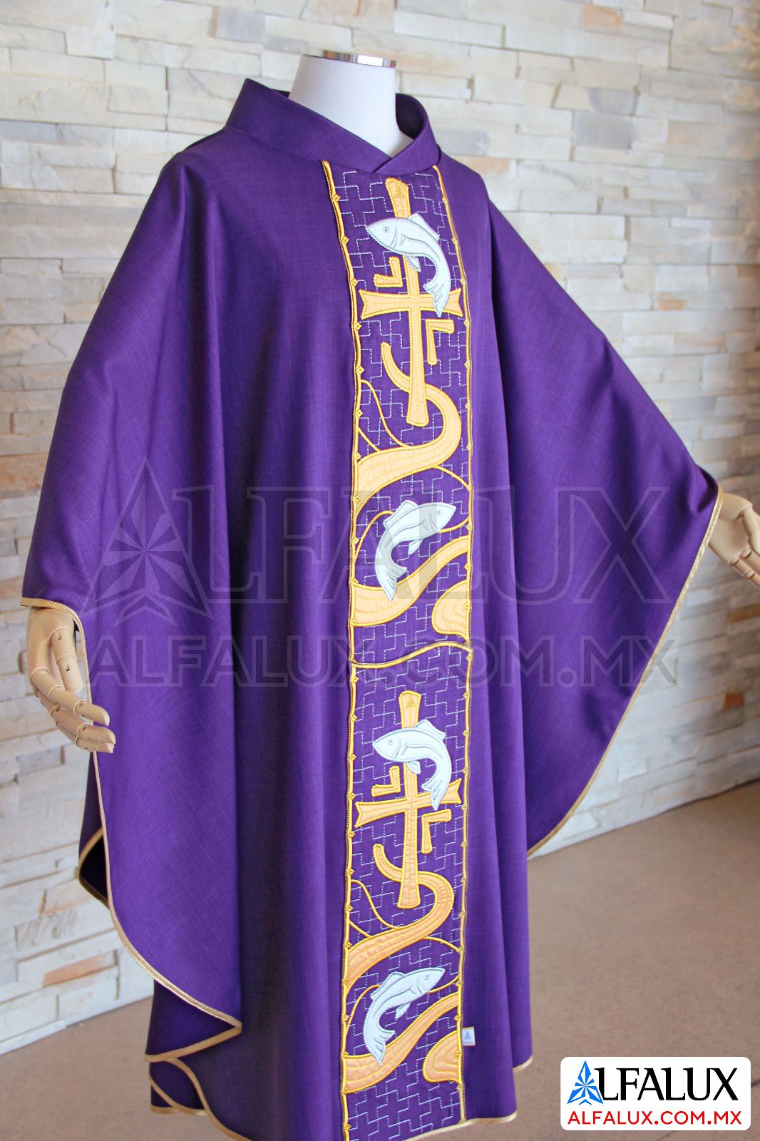 22 PECES Casulla Alfalux Morado Central 33 (6)